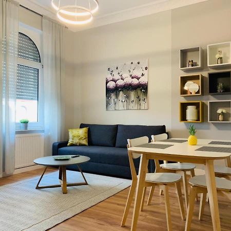 Family Apartment Wiesbaden Buitenkant foto